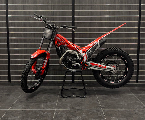 Beta 125 best sale trials bike