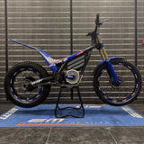 2023 EM EPURE RACE **NEW ARRIVAL**