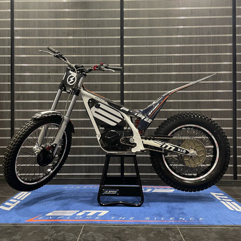 2020 EM EPURE RACE **JUST ARRIVED**