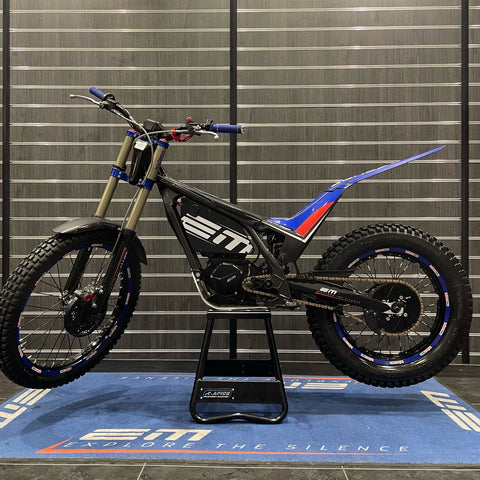 2024 EM EPURE RACE **NEW ARRIVAL**