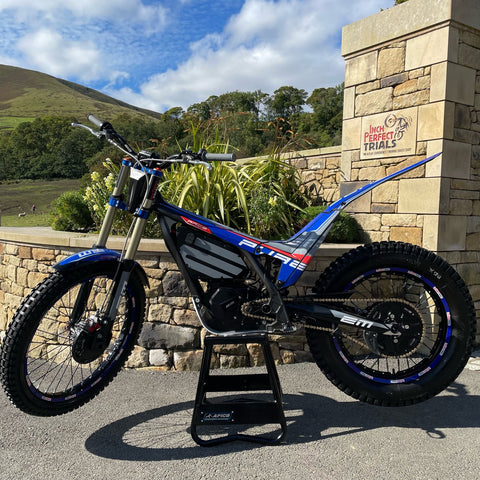 2023 EM EPURE RACE **JUST ARRIVED**