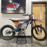 2024 EM ESCAPE XR 3.5 **BRAND NEW**